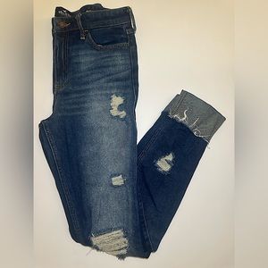 Hollister high-rise super skinny vintage stretch jeans🩵
